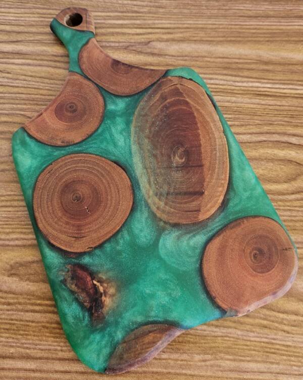 Chilean Mesquite and Epoxy Mini Charcuterie Board Set of 4 w/holder - Image 7