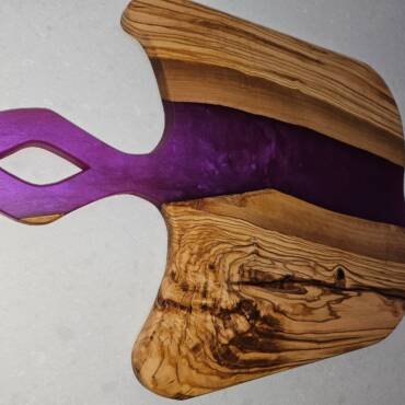 Olive Wood w/Purple River Charcuterie Board