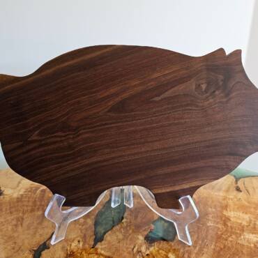 THE PIG - Solid Walnut cutting board.