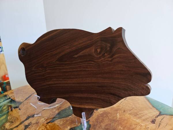 THE PIG - Solid Walnut cutting board. - Image 3