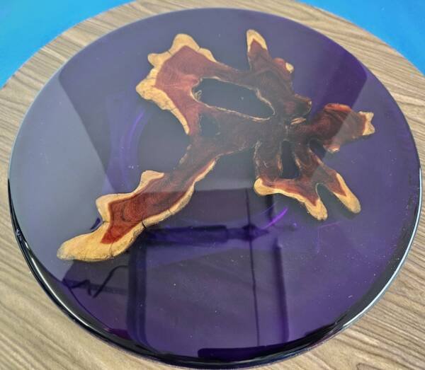 Brasiletta Wood and Resin Lazy Susan - Image 6