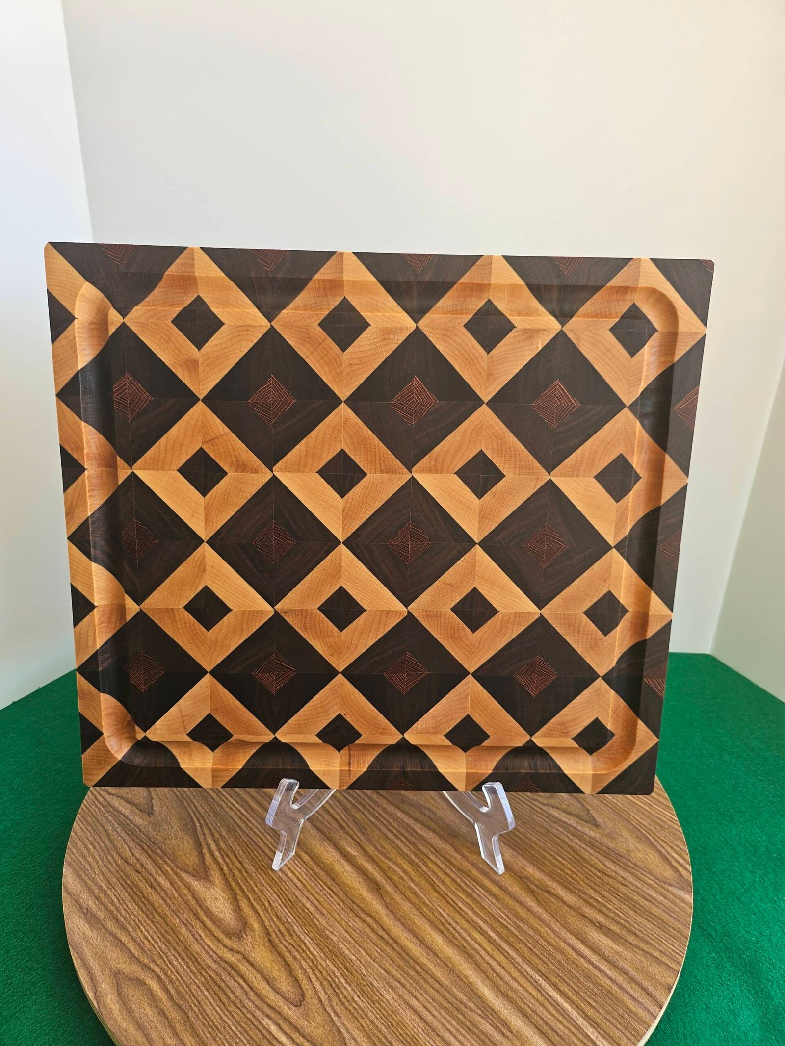 Stunning Diamond Pattern End Grain Cutting Board w/Juice Groove - Image 6